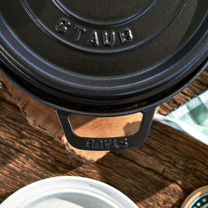 Staub Lage Cocotte Zwart